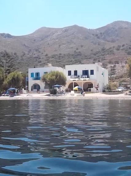 Pavlos Rooms Livadia  Екстер'єр фото