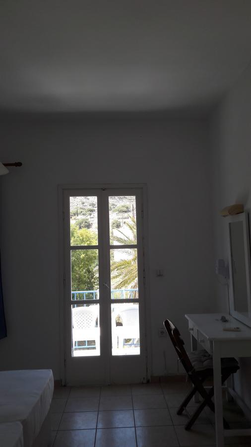 Pavlos Rooms Livadia  Екстер'єр фото