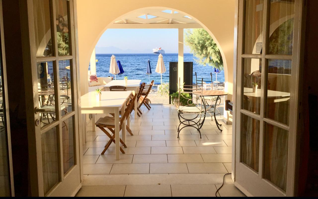 Pavlos Rooms Livadia  Екстер'єр фото