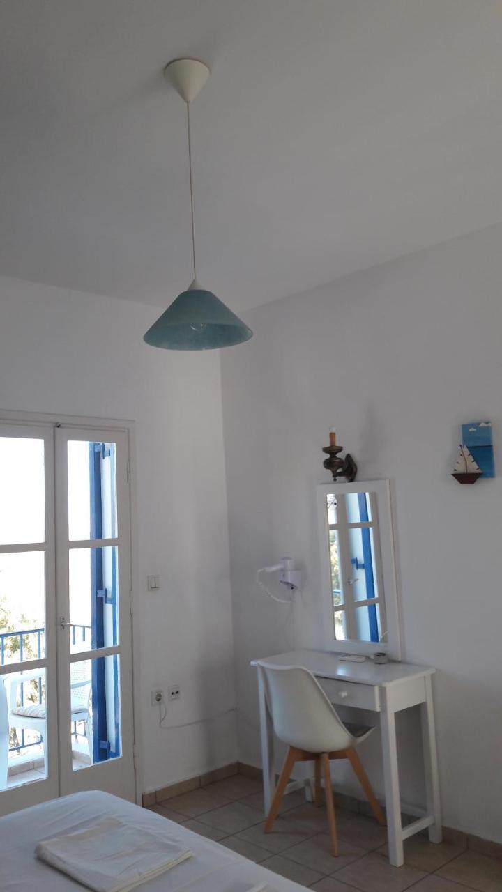 Pavlos Rooms Livadia  Екстер'єр фото