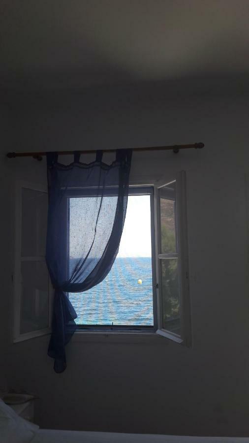 Pavlos Rooms Livadia  Екстер'єр фото