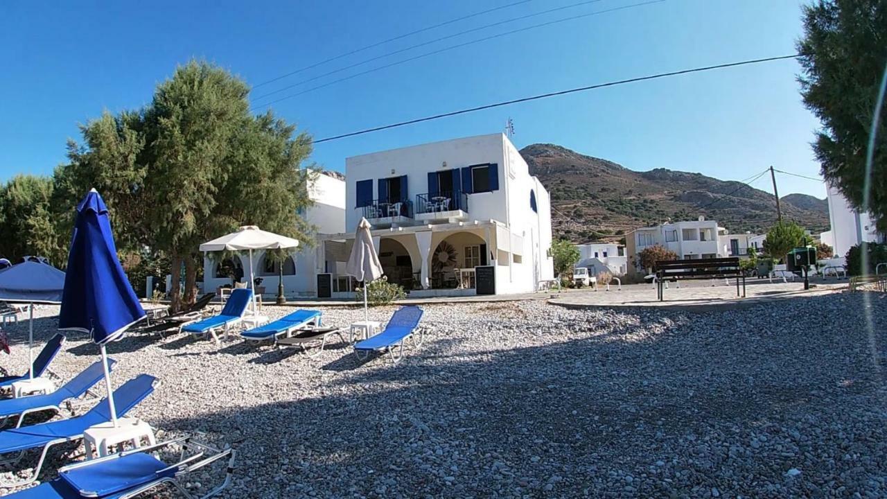 Pavlos Rooms Livadia  Екстер'єр фото